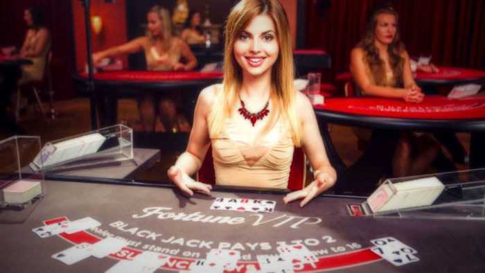 , How to win at Blackjack making the most of the right strategies